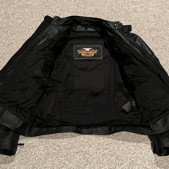 New Harley Davidson FXRG Leather Jacket Women’s Medium - Picture 3 of 6